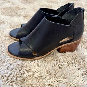 Sofft Elegant Black Open-Toe Heeled Boots